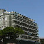 Palace דירה ליגננו סביאדורו